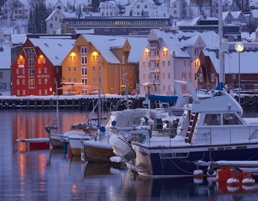 Tromso old harbour by Bård Løken - VisitTromso